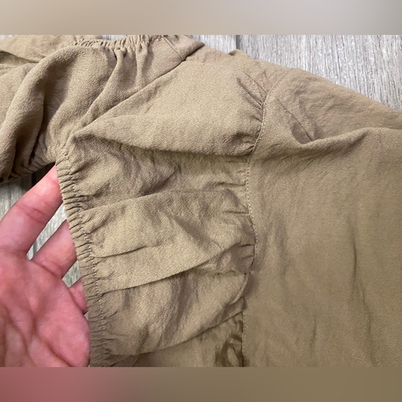 BROWN RUFFLE CROP TOP - Picture 6 of 6